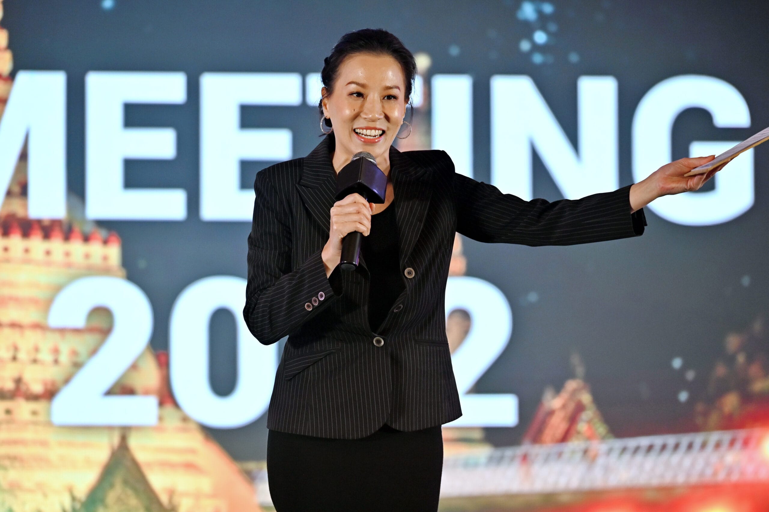 motivational speaker in dubai, singapore, hongkong motivational speaker in dubai, singapore, hongkong